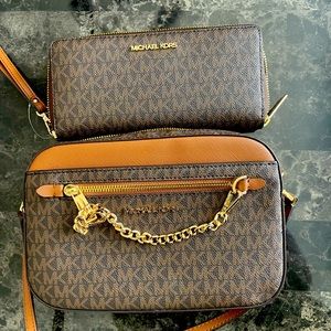 MK bundle purse and matching wallet. New with tags.